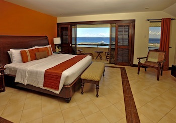 Costabella Tropical Beach Hotel