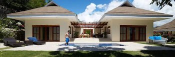 Bluewater Sumilon Island Resort
