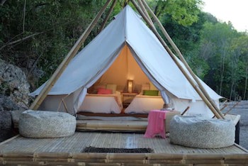 Bluewater Sumilon Island Resort