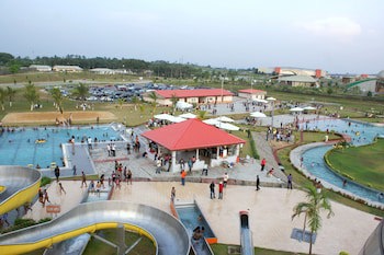 Tinapa Lakeside Hotel
