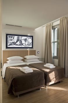 Chic Hotel
