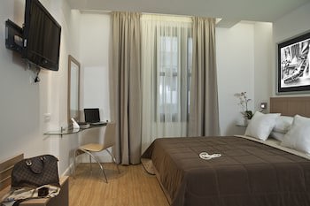 Chic Hotel