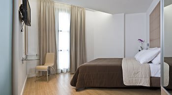 Chic Hotel