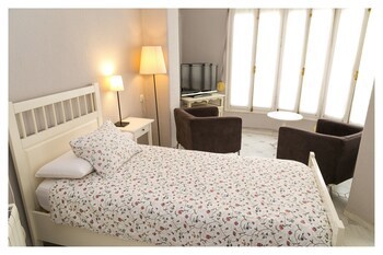 B&B Hi Valencia Canovas