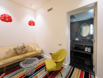 Hotel Debrett