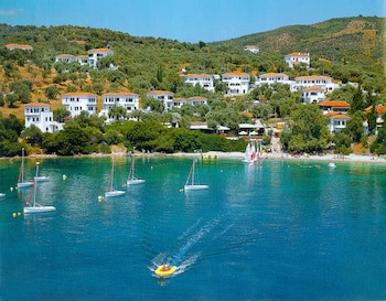Leda Village Resort