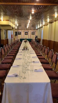 Americana Hotel