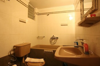 Amorani Studios galeri fotoğrafı