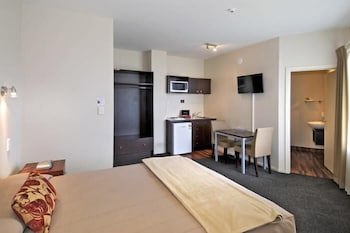540 On Great South Motel