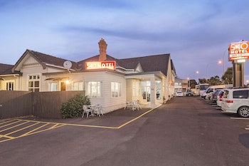 540 On Great South Motel