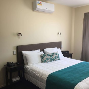 540 On Great South Motel