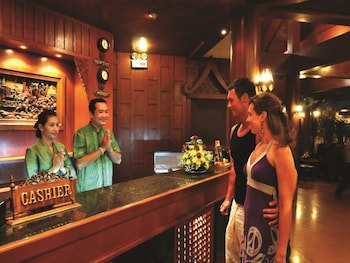 Baan Karonburi Resort