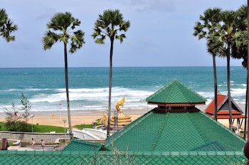 Baan Karonburi Resort