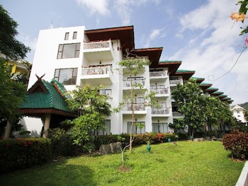 Baan Karonburi Resort