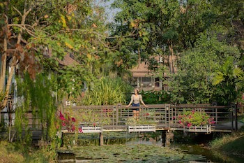 Le Charme Sukhothai Historical Park Resort