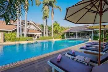 Le Charme Sukhothai Historical Park Resort