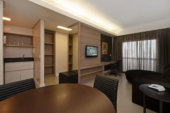 Adrianopolis All Suites