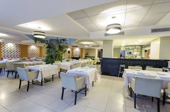Adrianopolis All Suites