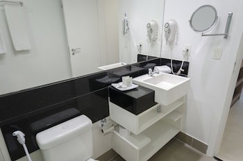 Adrianopolis All Suites
