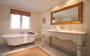 Franschhoek Country House And Villas