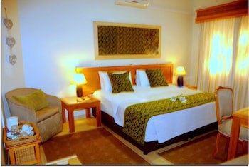 Centre Court B & B