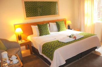 Centre Court B & B