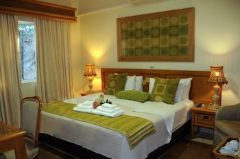 Centre Court B & B