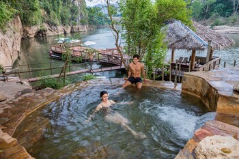 Hintok River Camp At Hellfire Pass