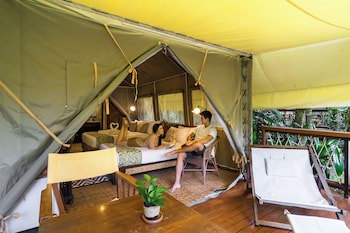 Hintok River Camp At Hellfire Pass