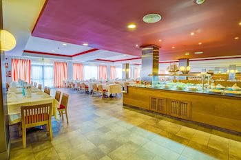 Sbh Taro Beach Hotel