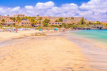 Sbh Taro Beach Hotel