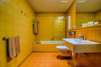 Sbh Taro Beach Hotel