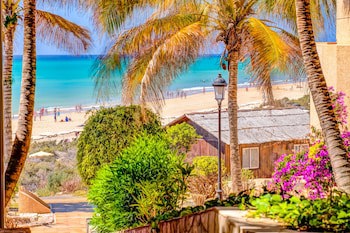 Sbh Taro Beach Hotel