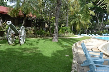 Cebu White Sands Resort And Spa