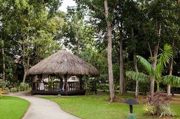Cebu White Sands Resort And Spa