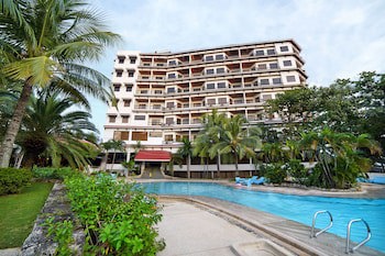 Cebu White Sands Resort And Spa
