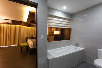 Cebu White Sands Resort And Spa