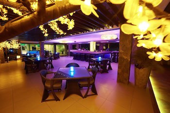 Cebu White Sands Resort And Spa