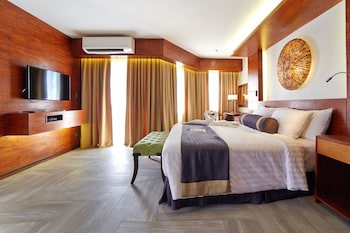 Cebu White Sands Resort And Spa