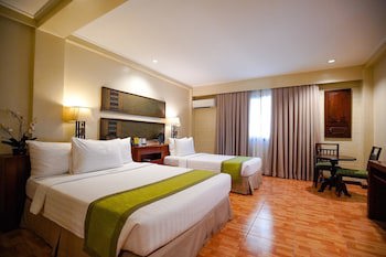 Cebu White Sands Resort And Spa