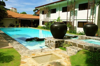 Cebu White Sands Resort And Spa