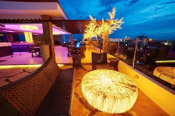 Cebu White Sands Resort And Spa