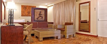 Cebu White Sands Resort And Spa
