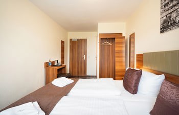 Hotel Frankfurt Messe fotoğrafı