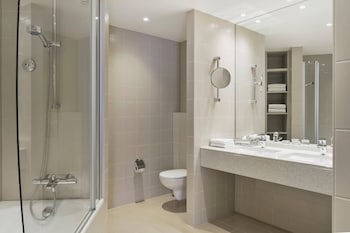 Courtyard By Marriott Basel