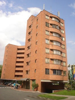 Aparta Hotel Portal Del Rodeo
