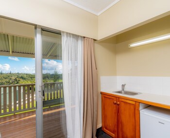 South Pacific Resort Hotel