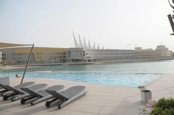 Dragon Beach Hotel