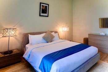 Dragon Beach Hotel