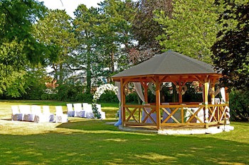 Classic Lodges - Farington Lodge